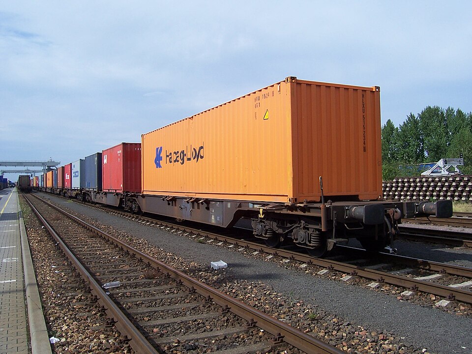 File:Containerzug 100 7207.jpg