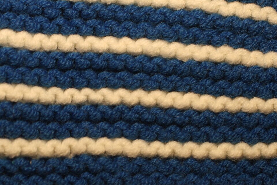 File:Garterstitch.jpg