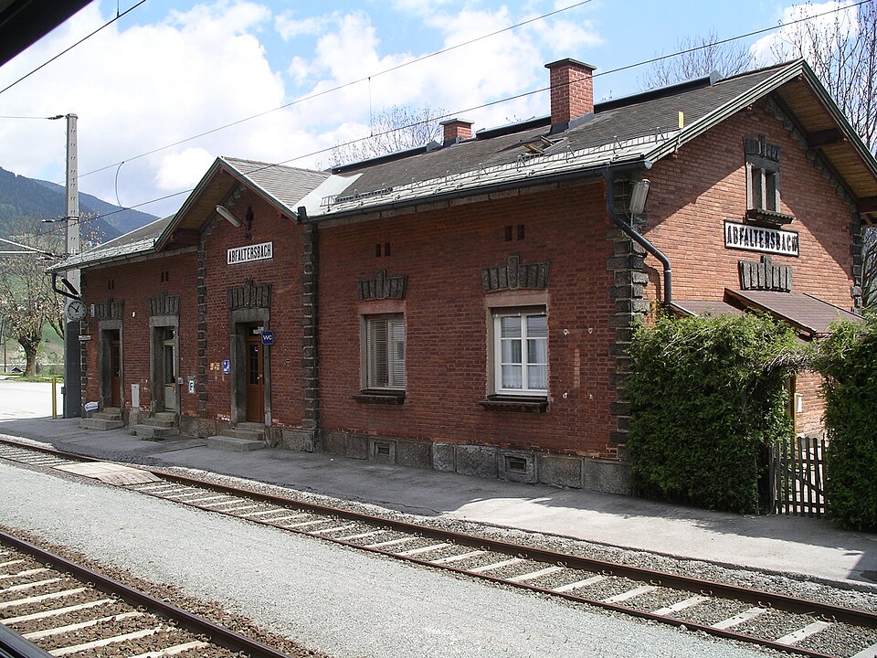 File:Abfaltersbach station.JPG