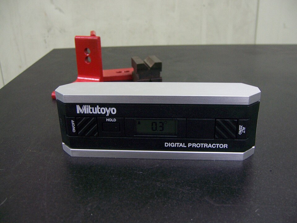 File:Digital protractor.jpg